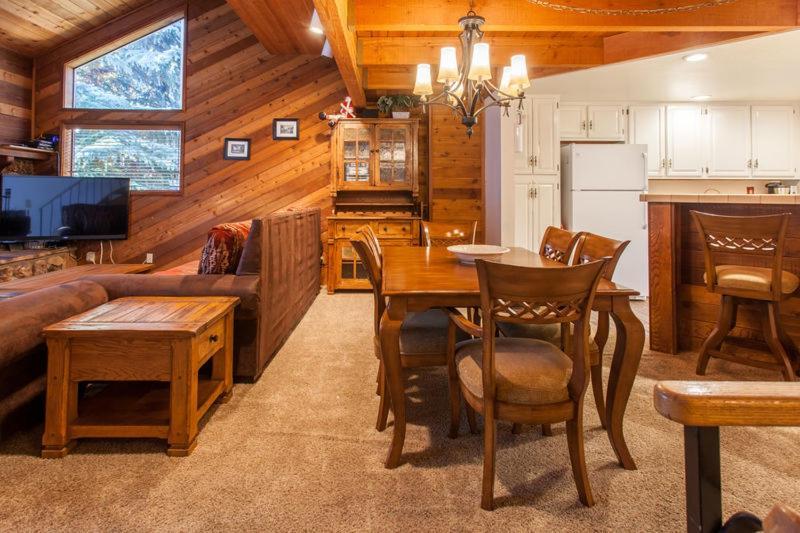 Snowflower # 62 - Townhome マンモス・レイクス 部屋 写真